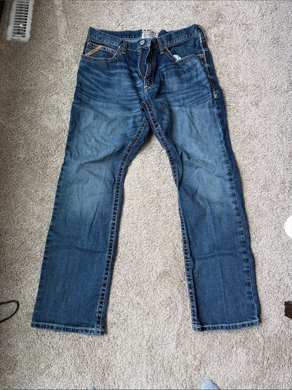 Ariat Men’s Dark Blue Straight Jeans with Faded Wash